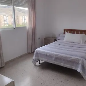 Habitación en casa particular Spacious With Private Key And Wifi, Granada