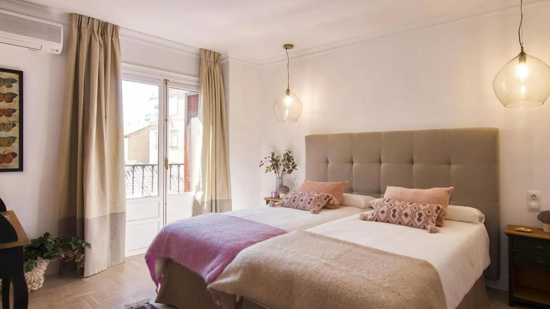 Glow And Elegant Apartment In Granada Center Free Parking